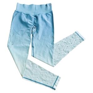 PINK Victoria’s Secret Blue Ombre Athletic Leggings Small